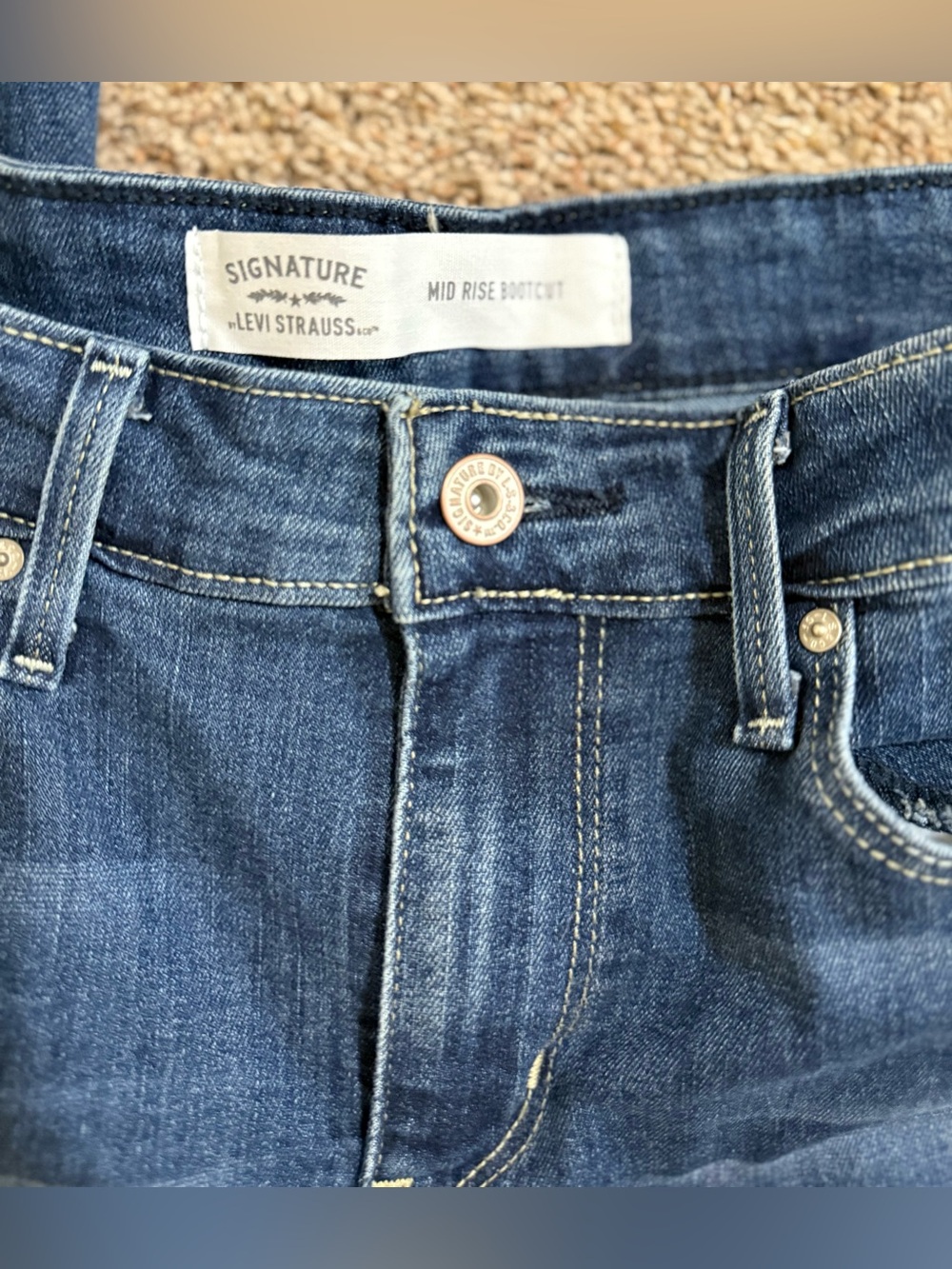 Signature Levi Strauss Mid Rise Bootcut Jeans 12L Dark Wash Stretch - Picture 2 of 10